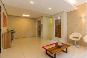 Apartamento à venda com 90m², 3 dormitórios, 1 suíte, 2 vagas no bairro Menino Deus em Porto Alegre - Foto 40