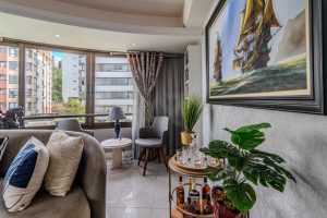 Apartamento à venda com 104m², 3 dormitórios, 1 suíte, 2 vagas no bairro Bela Vista em Porto Alegre - Foto 6