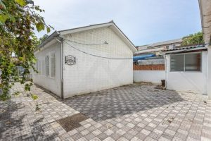 Casa comercial com 223m² no bairro Menino Deus em Porto Alegre - Foto 24