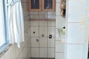 Apartamento à venda com 98m², 3 dormitórios, 1 suíte, 1 vaga no bairro Independência em Porto Alegre - Foto 4