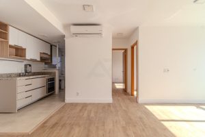 Apartamento à venda com 59m², 2 dormitórios, 1 suíte, 1 vaga no bairro Petrópolis em Porto Alegre - Foto 8