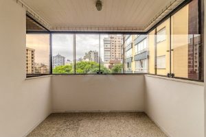 Cobertura com 246m², 3 dormitórios, 1 suíte, 2 vagas no bairro Mont Serrat em Porto Alegre - Foto 9