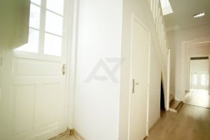 Casa com 198m², 3 dormitórios no bairro Moinho de Vento em Porto Alegre - Foto 16