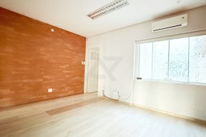 Casa com 198m², 3 dormitórios no bairro Moinho de Vento em Porto Alegre - Foto 17