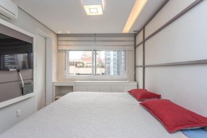 Apartamento à venda com 103m², 3 dormitórios, 1 suíte, 2 vagas no bairro Petrópolis em Porto Alegre - Foto 5