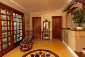 Casa à venda com 350m², 4 dormitórios, 1 suíte, 3 vagas no bairro Jardim Itu em Porto Alegre - Foto 4