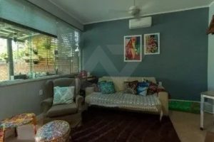 Casa à venda com 350m², 4 dormitórios, 1 suíte, 3 vagas no bairro Jardim Itu em Porto Alegre - Foto 6