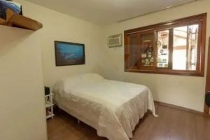 Casa à venda com 350m², 4 dormitórios, 1 suíte, 3 vagas no bairro Jardim Itu em Porto Alegre - Foto 22