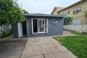 Casa com 227m², 3 dormitórios, 3 suítes, 2 vagas no bairro Três Figueiras em Porto Alegre - Foto 16