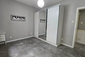 Casa com 227m², 3 dormitórios, 3 suítes, 2 vagas no bairro Três Figueiras em Porto Alegre - Foto 8