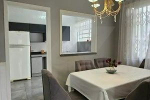 Casa com 227m², 3 dormitórios, 3 suítes, 2 vagas no bairro Três Figueiras em Porto Alegre - Foto 13