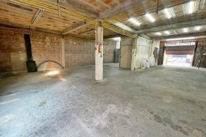 Pavilhão com 480m² no bairro Santa Maria Goretti em Porto Alegre - Foto 11