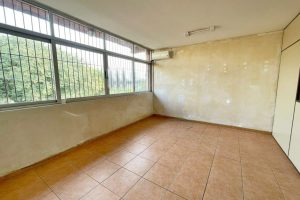 Pavilhão com 480m² no bairro Santa Maria Goretti em Porto Alegre - Foto 21