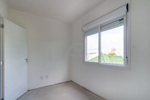 Apartamento à venda com 86m², 3 dormitórios, 1 suíte, 1 vaga no bairro Jardim Botânico em Porto Alegre - Foto 7