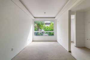 Apartamento à venda com 86m², 3 dormitórios, 1 suíte, 1 vaga no bairro Jardim Botânico em Porto Alegre - Foto 2