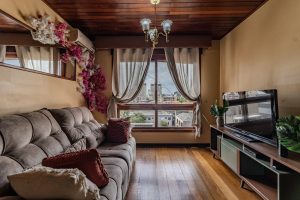 Cobertura à venda com 226m², 3 dormitórios, 1 suíte, 2 vagas no bairro Menino Deus em Porto Alegre - Foto 5