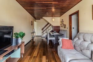 Cobertura à venda com 226m², 3 dormitórios, 1 suíte, 2 vagas no bairro Menino Deus em Porto Alegre - Foto 6