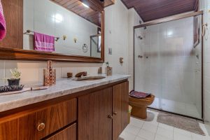 Cobertura à venda com 226m², 3 dormitórios, 1 suíte, 2 vagas no bairro Menino Deus em Porto Alegre - Foto 9