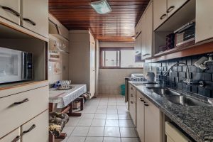 Cobertura à venda com 226m², 3 dormitórios, 1 suíte, 2 vagas no bairro Menino Deus em Porto Alegre - Foto 10