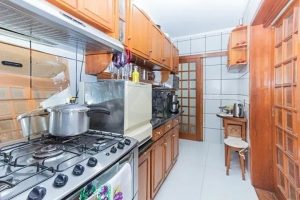 Apartamento à venda com 71m², 2 dormitórios, 2 vagas no bairro Auxiliadora em Porto Alegre - Foto 9