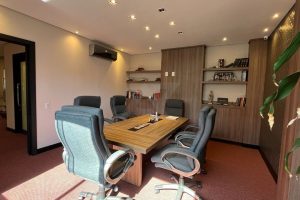 Casa comercial com 132m² no bairro Menino Deus em Porto Alegre - Foto 10