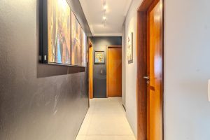 Apartamento à venda com 101m², 2 dormitórios, 1 suíte, 1 vaga no bairro Santa Cecília em Porto Alegre - Foto 20