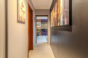 Apartamento à venda com 101m², 2 dormitórios, 1 suíte, 1 vaga no bairro Santa Cecília em Porto Alegre - Foto 21