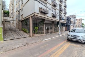Apartamento à venda com 101m², 2 dormitórios, 1 suíte, 1 vaga no bairro Santa Cecília em Porto Alegre - Foto 42