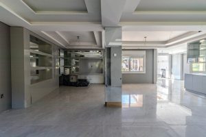 Casa à venda com 387m², 3 dormitórios, 2 suítes, 3 vagas no bairro Três Figueiras em Porto Alegre - Foto 5