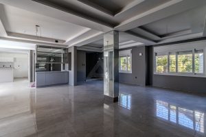 Casa à venda com 387m², 3 dormitórios, 2 suítes, 3 vagas no bairro Três Figueiras em Porto Alegre - Foto 7