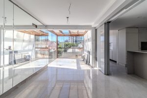 Casa à venda com 387m², 3 dormitórios, 2 suítes, 3 vagas no bairro Três Figueiras em Porto Alegre - Foto 13