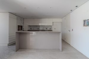 Casa à venda com 387m², 3 dormitórios, 2 suítes, 3 vagas no bairro Três Figueiras em Porto Alegre - Foto 15