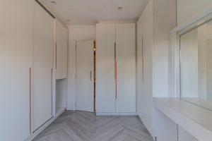 Casa à venda com 387m², 3 dormitórios, 2 suítes, 3 vagas no bairro Três Figueiras em Porto Alegre - Foto 40