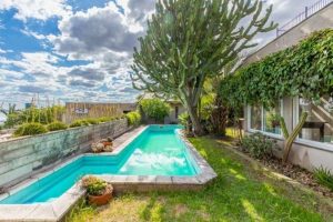 Casa com 360m², 4 dormitórios, 4 suítes, 4 vagas no bairro Cristal em Porto Alegre - Foto 13