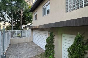 Casa com 389m², 3 dormitórios, 1 suíte, 5 vagas no bairro Higienópolis em Porto Alegre - Foto 20