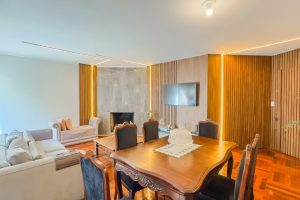 Cobertura à venda com 178m², 3 dormitórios, 1 suíte, 2 vagas no bairro Petrópolis em Porto Alegre - Foto 4