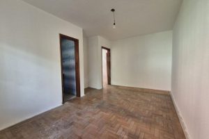 Casa com 212m², 3 dormitórios, 1 suíte, 3 vagas no bairro Chácara das Pedras em Porto Alegre - Foto 8