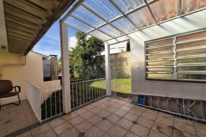 Casa com 212m², 3 dormitórios, 1 suíte, 3 vagas no bairro Chácara das Pedras em Porto Alegre - Foto 22