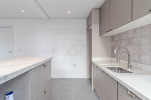 Cobertura à venda com 206m², 3 dormitórios, 2 suítes, 2 vagas no bairro Menino Deus em Porto Alegre - Foto 6