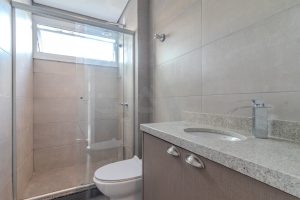 Cobertura à venda com 206m², 3 dormitórios, 2 suítes, 2 vagas no bairro Menino Deus em Porto Alegre - Foto 14