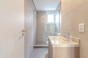 Cobertura à venda com 206m², 3 dormitórios, 2 suítes, 2 vagas no bairro Menino Deus em Porto Alegre - Foto 17