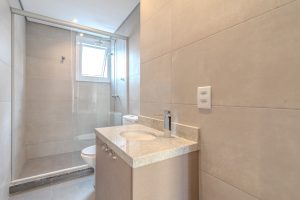 Cobertura à venda com 206m², 3 dormitórios, 2 suítes, 2 vagas no bairro Menino Deus em Porto Alegre - Foto 18