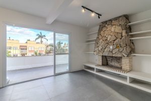 Cobertura à venda com 206m², 3 dormitórios, 2 suítes, 2 vagas no bairro Menino Deus em Porto Alegre - Foto 31