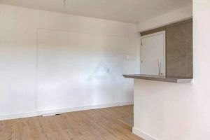 Apartamento à venda com 50m², 2 dormitórios, 1 vaga no bairro Glória em Porto Alegre - Foto 2