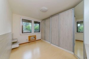 Apartamento à venda com 100m², 3 dormitórios, 1 suíte, 2 vagas no bairro Moinhos de Vento em Porto Alegre - Foto 8