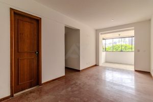 Cobertura à venda com 245m², 3 dormitórios, 1 suíte, 2 vagas no bairro Mont Serrat em Porto Alegre - Foto 16