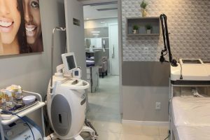 Sala Comercial à venda com 57m², 1 vaga no bairro Chácara das Pedras em Porto Alegre - Foto 9