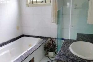 Casa com 600m², 5 dormitórios, 3 suítes, 7 vagas no bairro Teresópolis em Porto Alegre - Foto 18