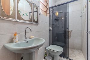 Casa com 200m², 3 dormitórios, 1 suíte, 3 vagas no bairro Auxiliadora em Porto Alegre - Foto 34