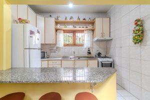 Casa com 200m², 3 dormitórios, 1 suíte, 3 vagas no bairro Auxiliadora em Porto Alegre - Foto 21